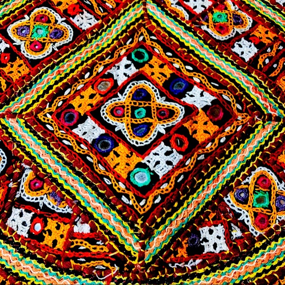 Vintage Tapestry Embroidered Hand Crafted - Picture 7 of 10